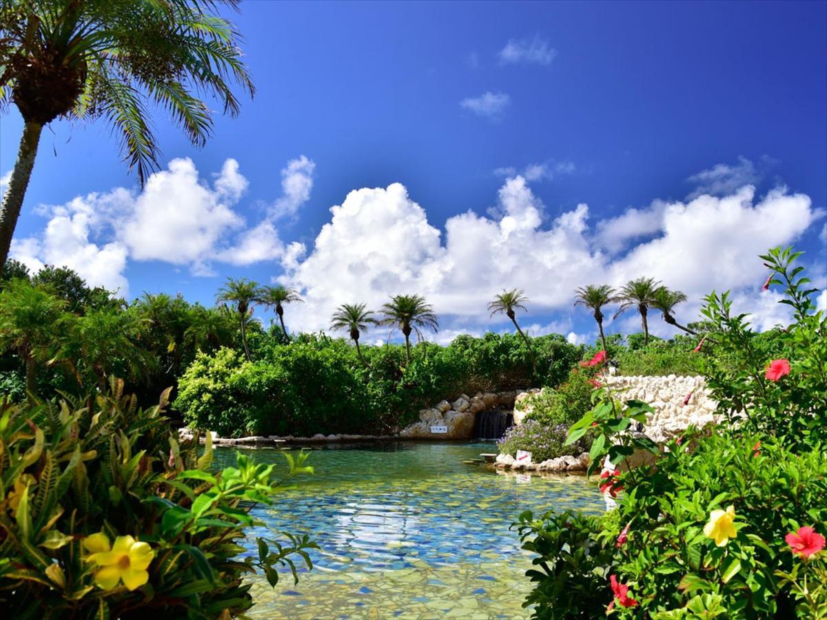 Hotel Seabreeze Coral Miyakojima  Exterior photo