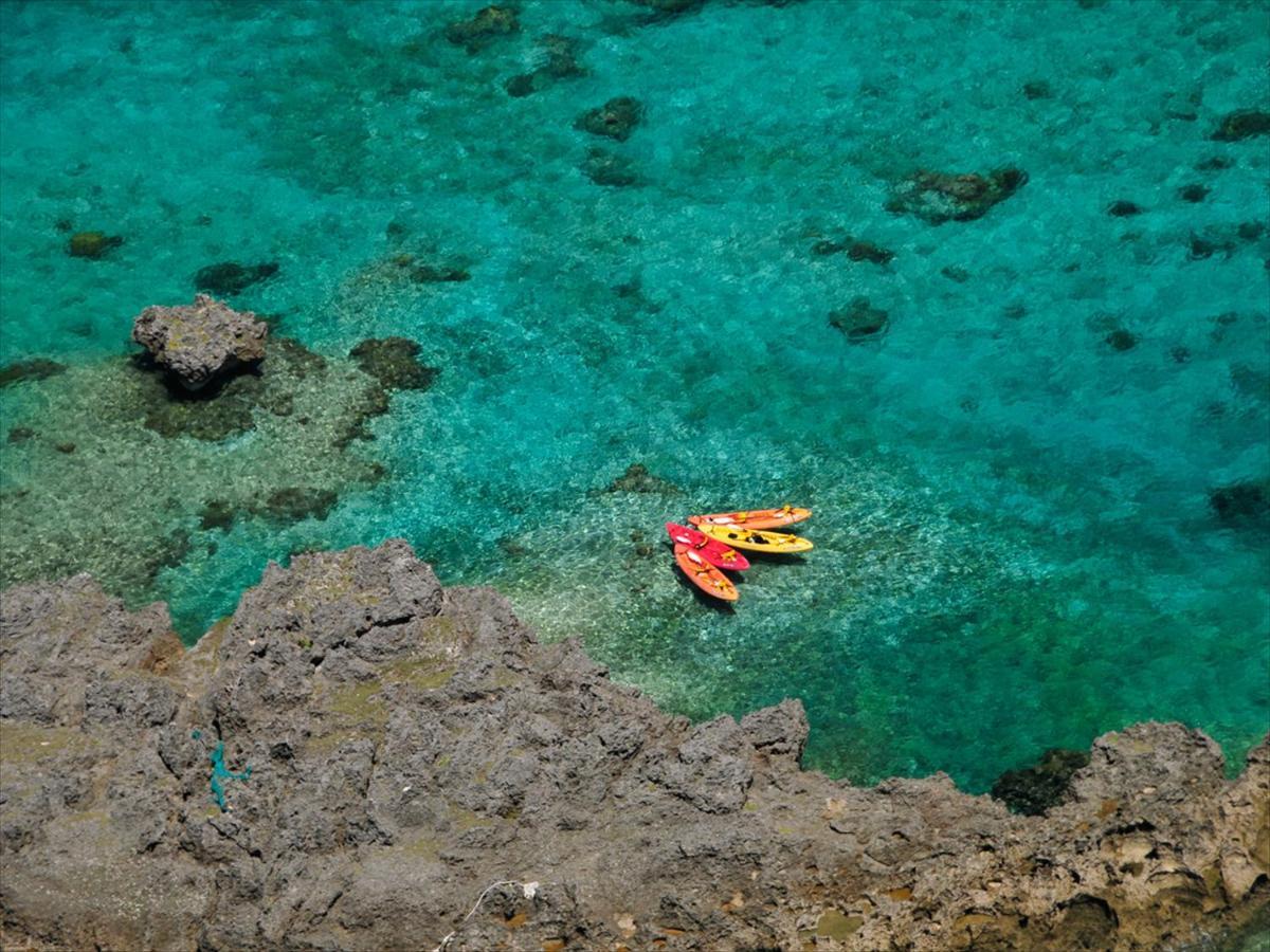 Hotel Seabreeze Coral Miyakojima  Exterior photo