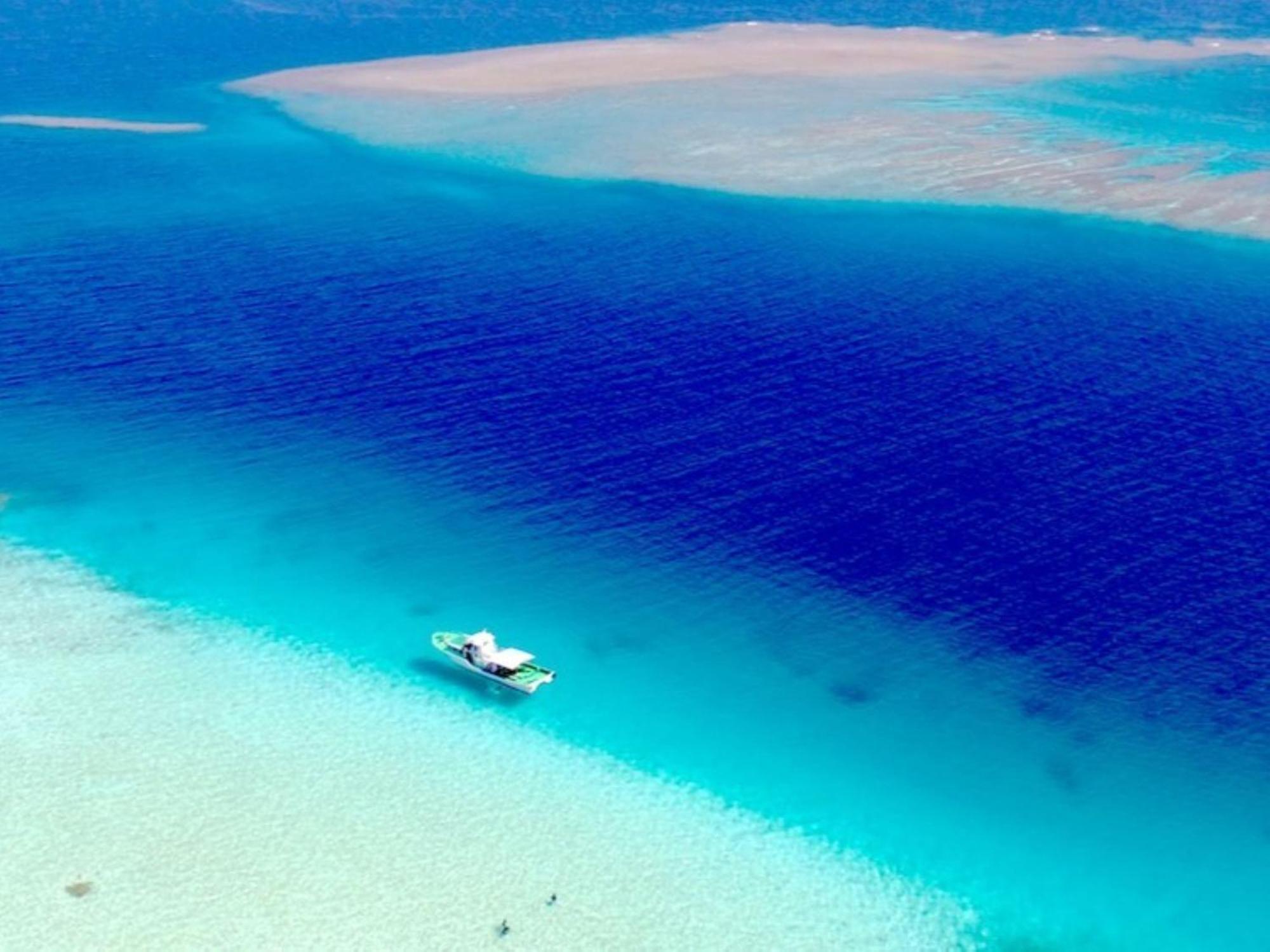 Hotel Seabreeze Coral Miyakojima  Exterior photo